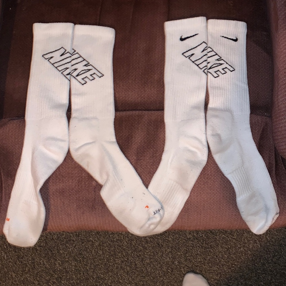 Nike Mens White Socks Size XL 12-15